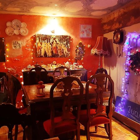 ホテル La Quinta Rural Valeria エクステリア 写真
