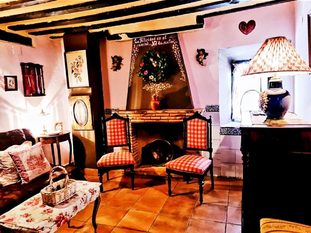 ホテル La Quinta Rural Valeria エクステリア 写真
