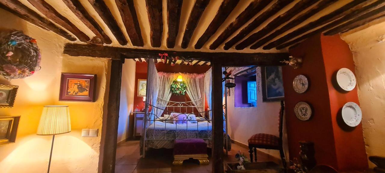 ホテル La Quinta Rural Valeria エクステリア 写真