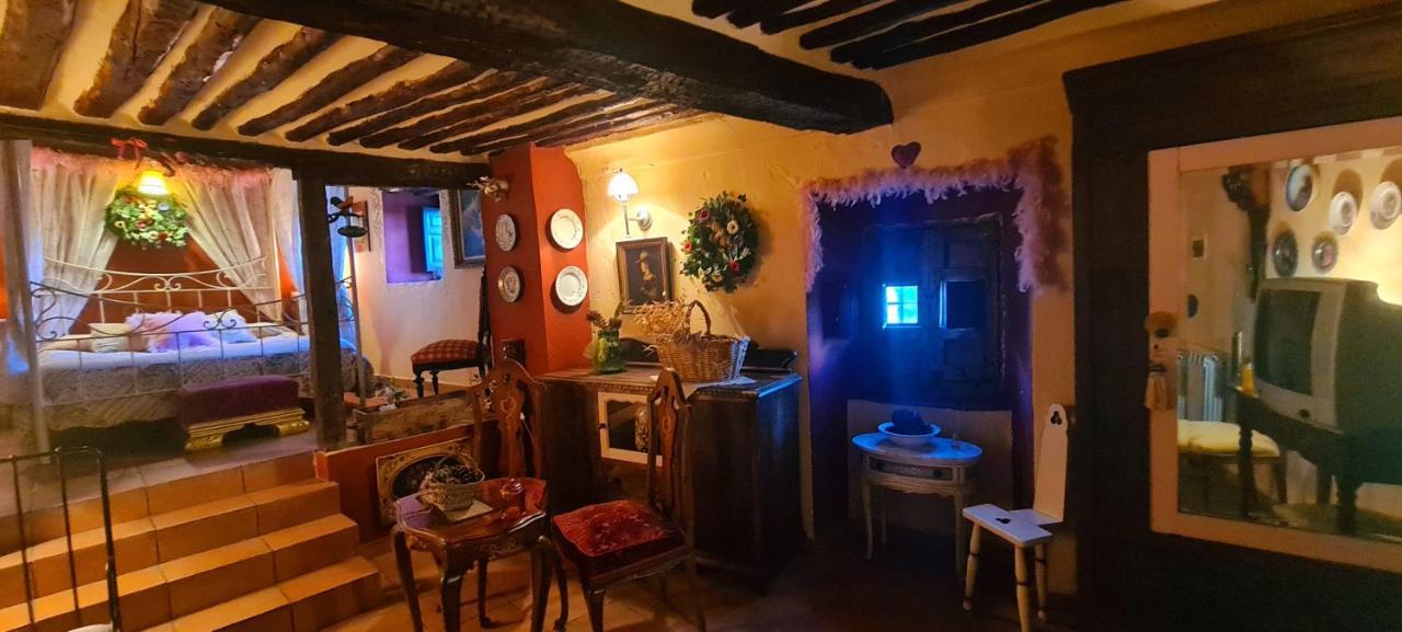 ホテル La Quinta Rural Valeria エクステリア 写真