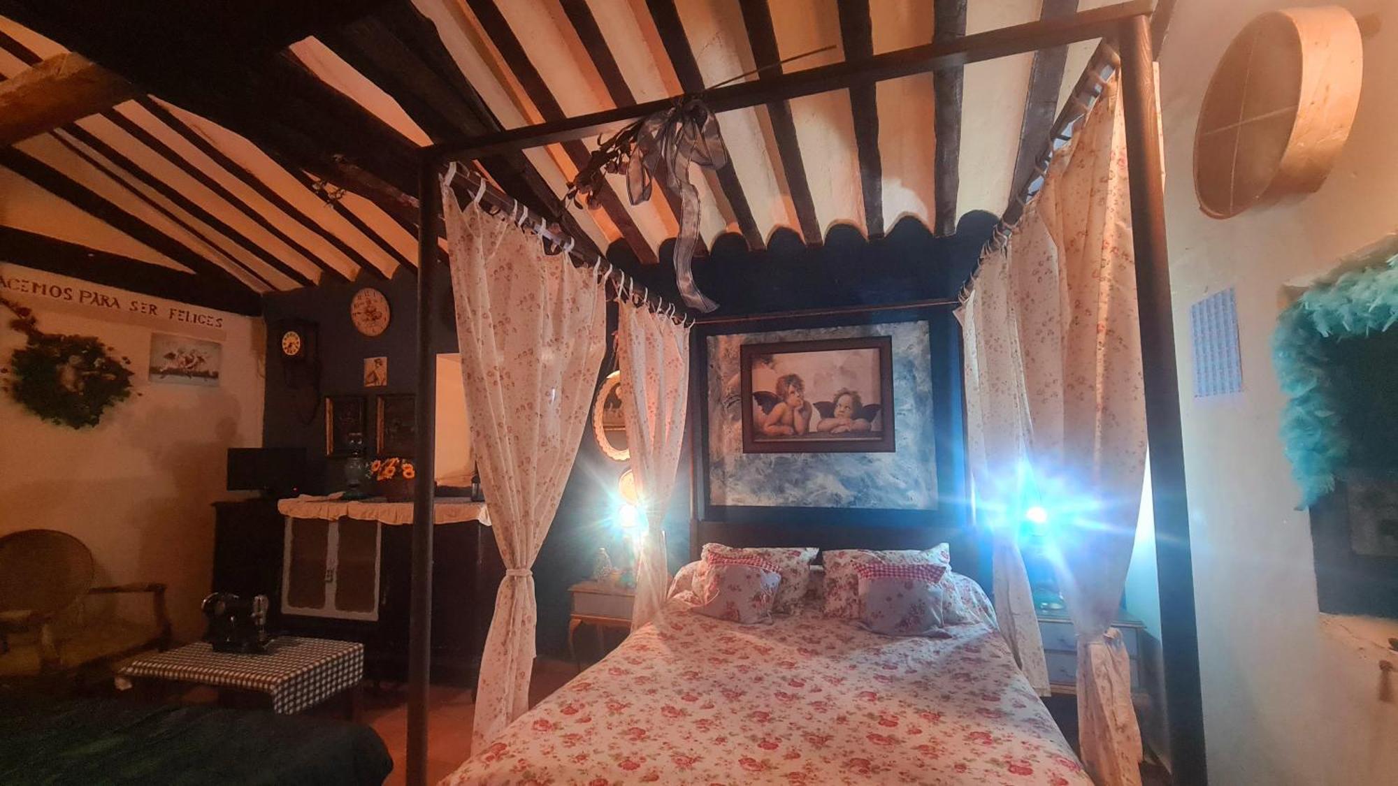 ホテル La Quinta Rural Valeria エクステリア 写真