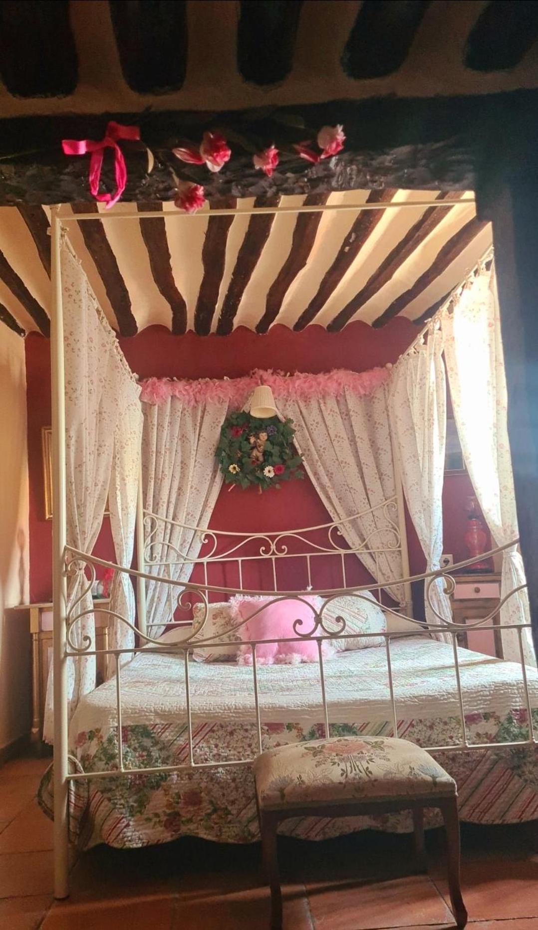 ホテル La Quinta Rural Valeria エクステリア 写真