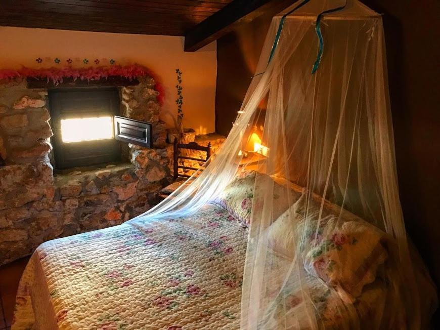 ホテル La Quinta Rural Valeria エクステリア 写真